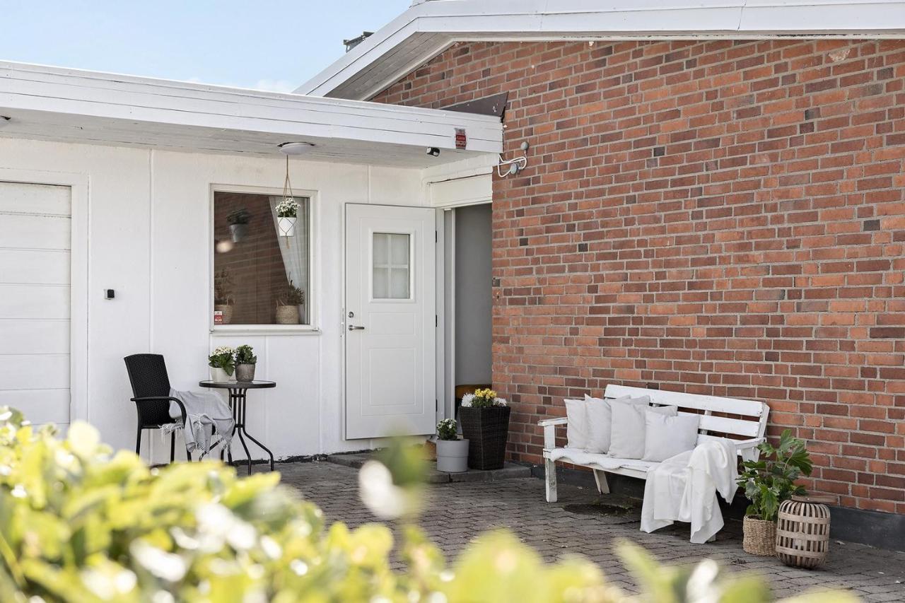 Harlig Villa I Savedalen 10 Min Till Goteborg Екстериор снимка